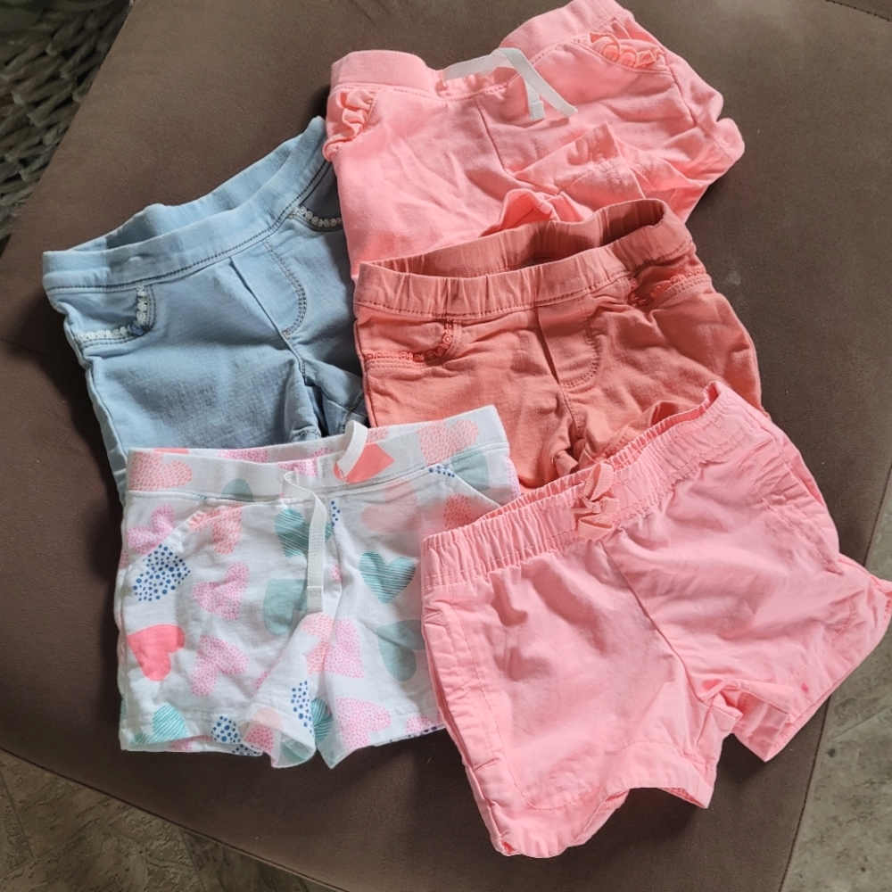 3T Little Girls Carter Shorts